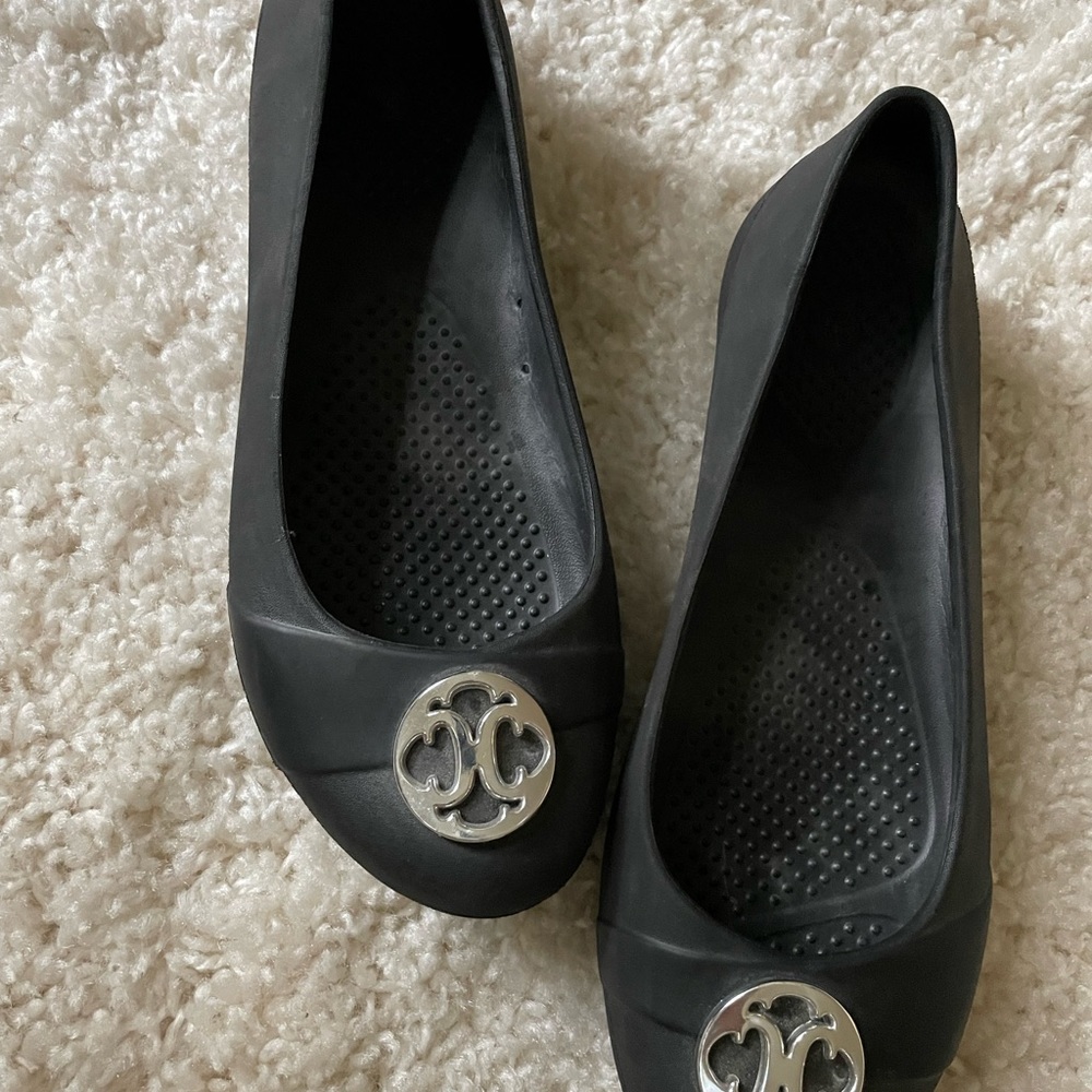 Crocs women’s size 7 excellent condition
